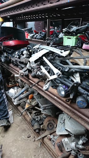 Aperçu des activités de la casse automobile RECUPERATION AUTOMOBILE MALEWICZ située à ZIMMING (57690)